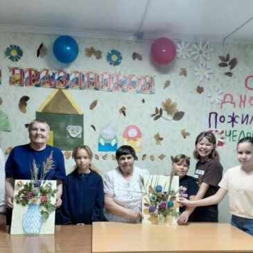 Мастер-класс по созданию «Осеннего букета» из природных материалов объединил поколения